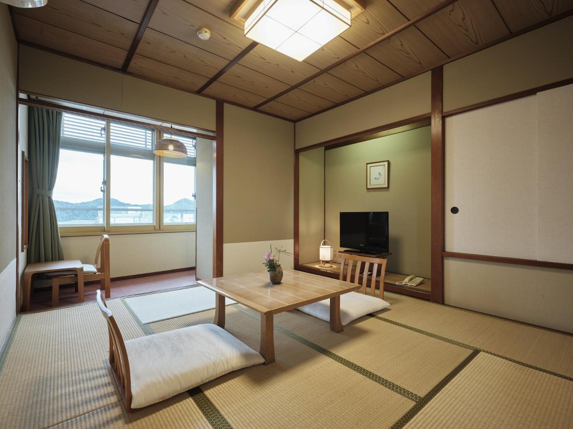 Manseiro Hotel Nachikatsuura Exterior photo